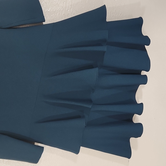 Eliza J Green 2 Ruffled Layers Shift Dress SZ 12 - Picture 3 of 8